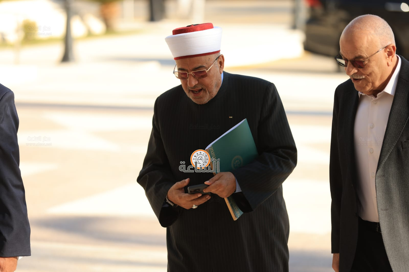 Madar Al-Saa Images 0.9261620997717801