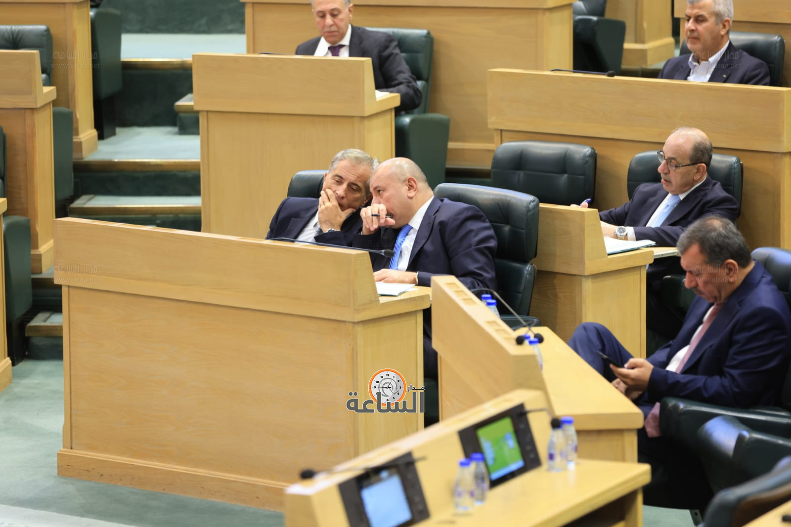 Madar Al-Saa Images 0.13446819112352126