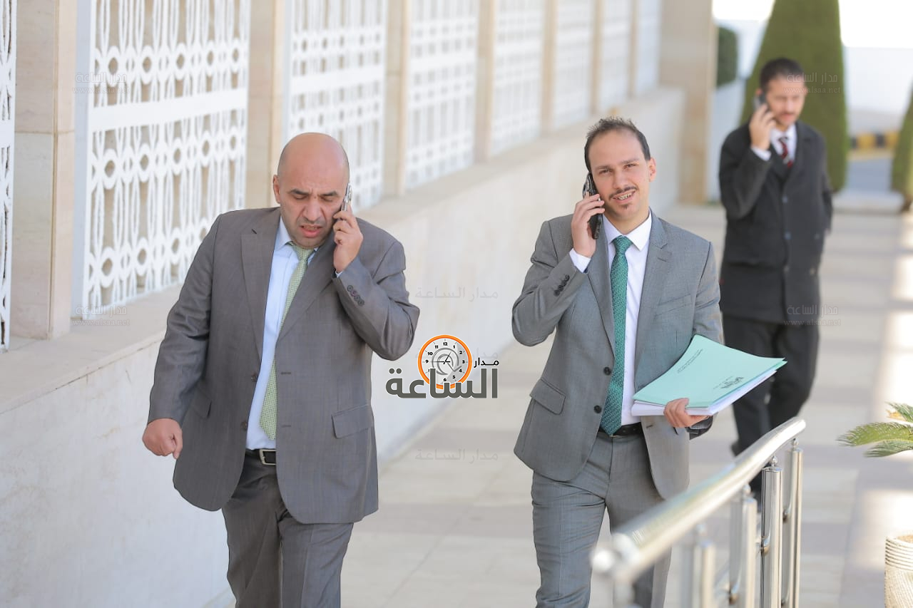 Madar Al-Saa Images 0.08855705193126584