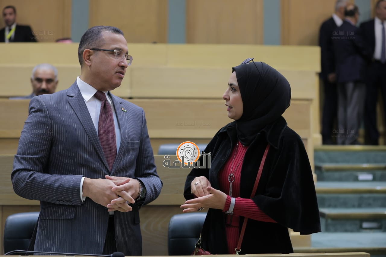 Madar Al-Saa Images 0.918716922976237