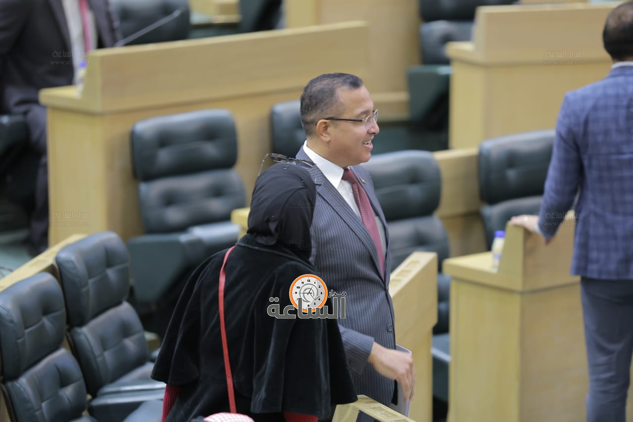 Madar Al-Saa Images 0.2601312434031581