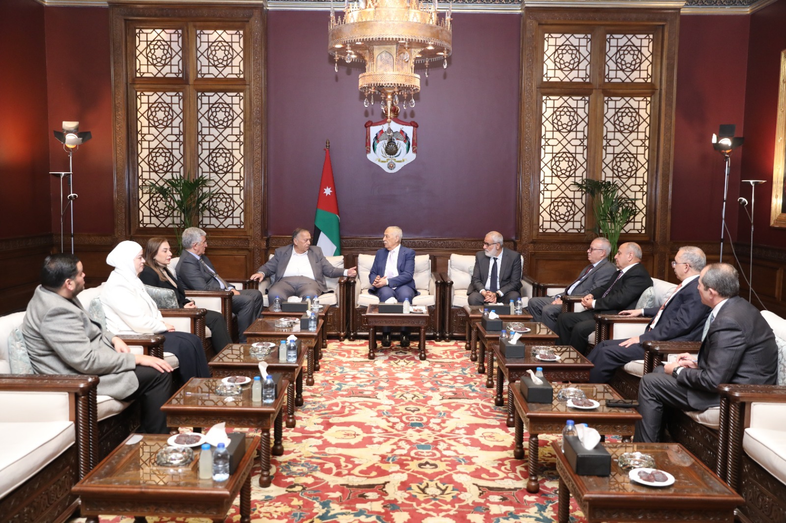 Madar Al-Saa Images 0.82648826588281