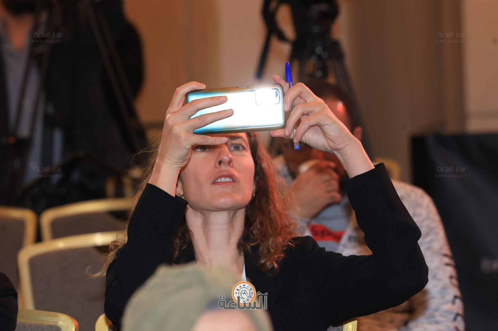 Madar Al-Saa Images 0.7594897961655354