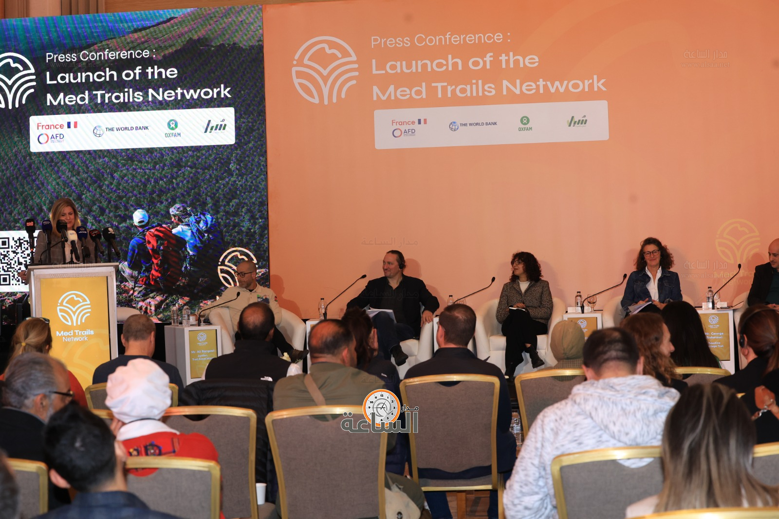 Madar Al-Saa Images 0.059287388552443865