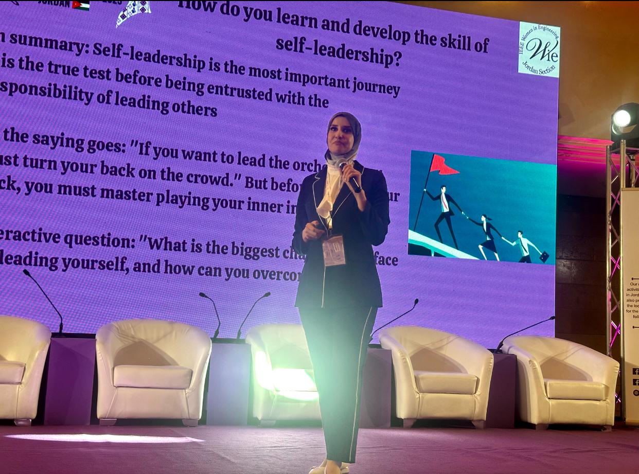 Madar Al-Saa Images 0.9023307079471247