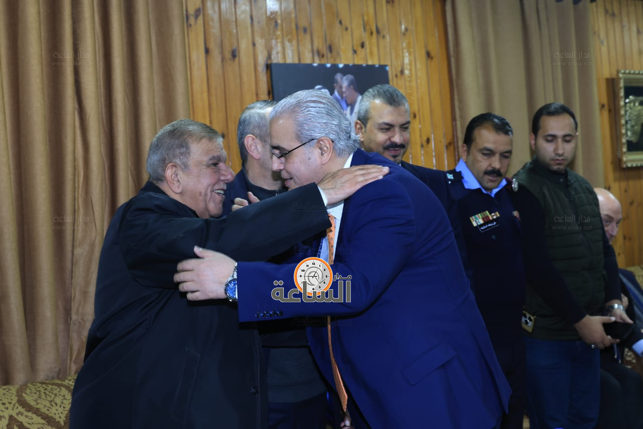 Madar Al-Saa Images 0.8897375607296848