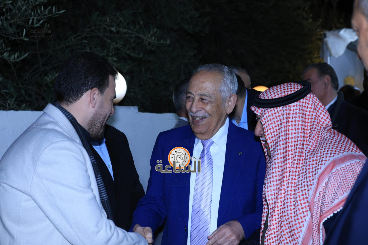 Madar Al-Saa Images 0.2089846327346525