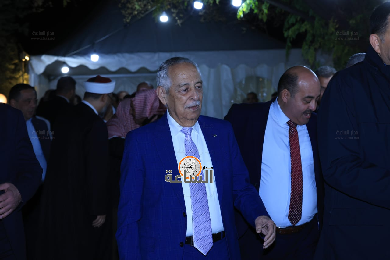 Madar Al-Saa Images 0.780487478250217