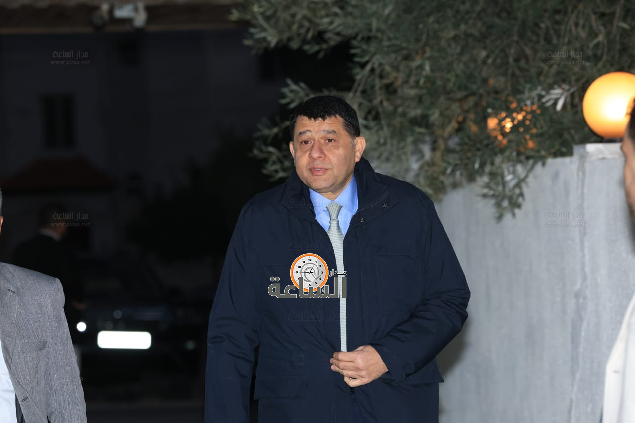 Madar Al-Saa Images 0.559448020940336