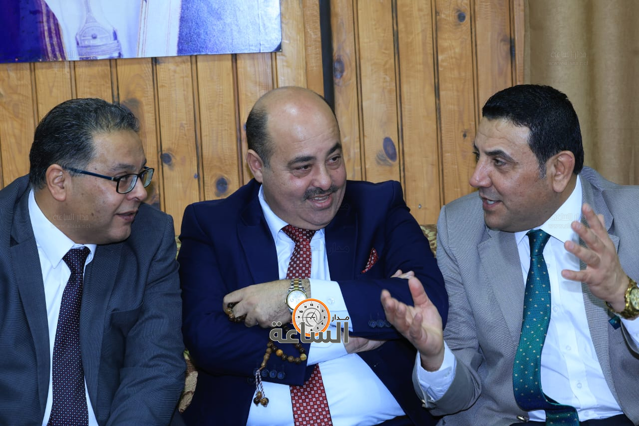 Madar Al-Saa Images 0.8049129722493631