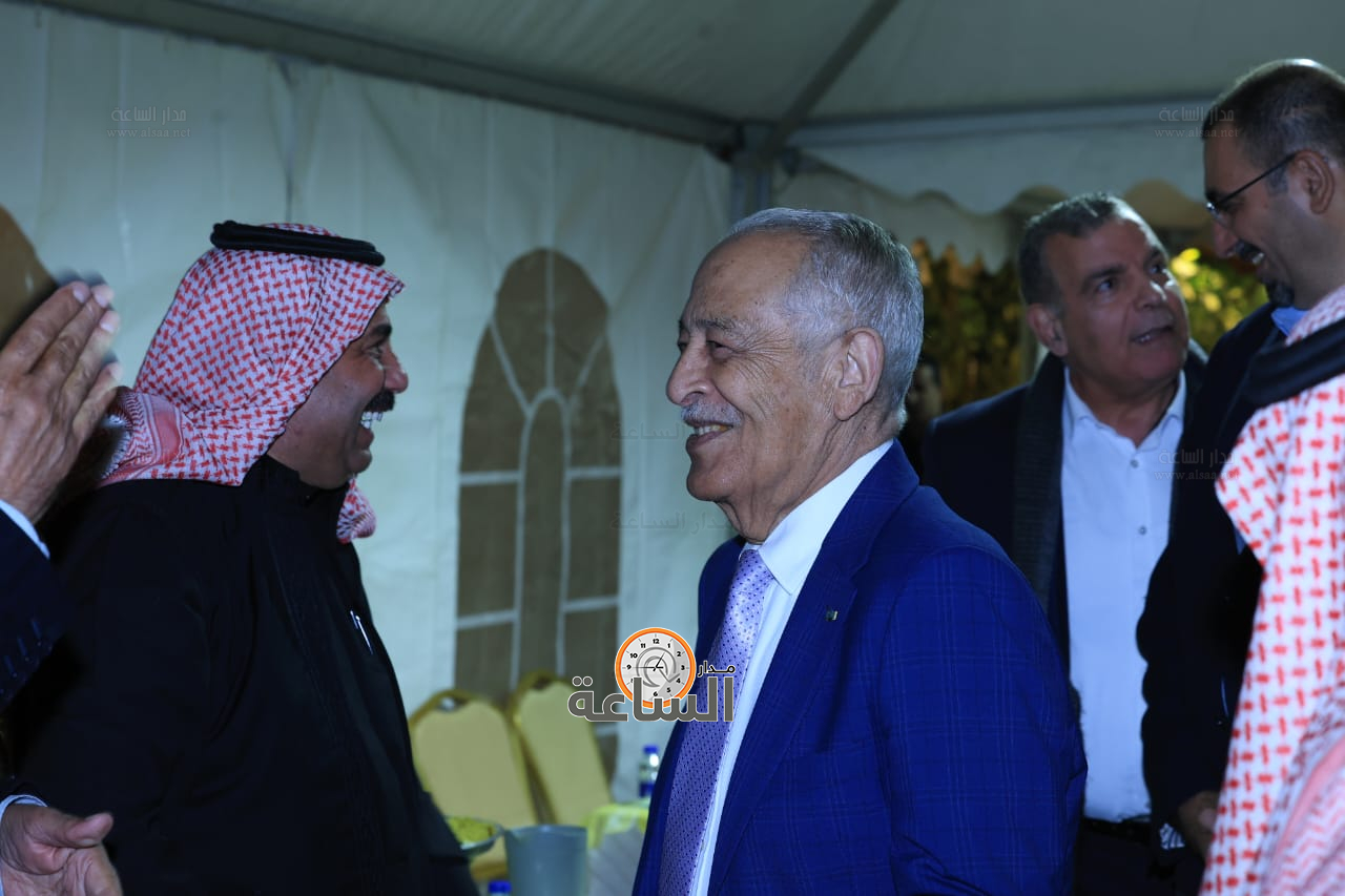 Madar Al-Saa Images 0.9756974697897538