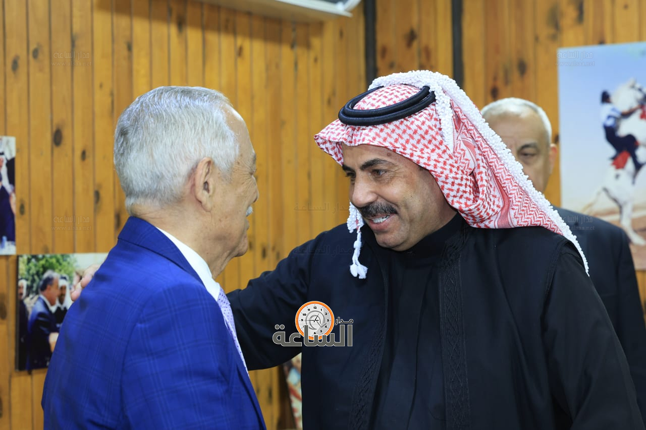 Madar Al-Saa Images 0.03709971500989817