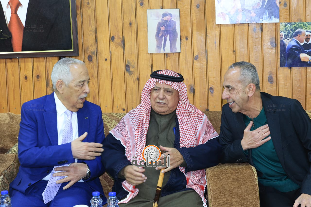 Madar Al-Saa Images 0.5964994239061209