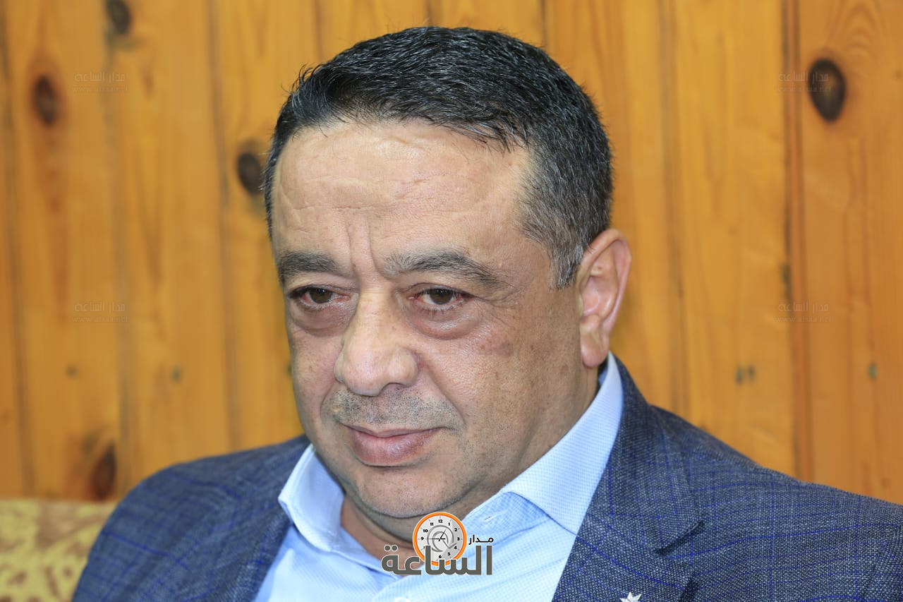 Madar Al-Saa Images 0.9879045668828005