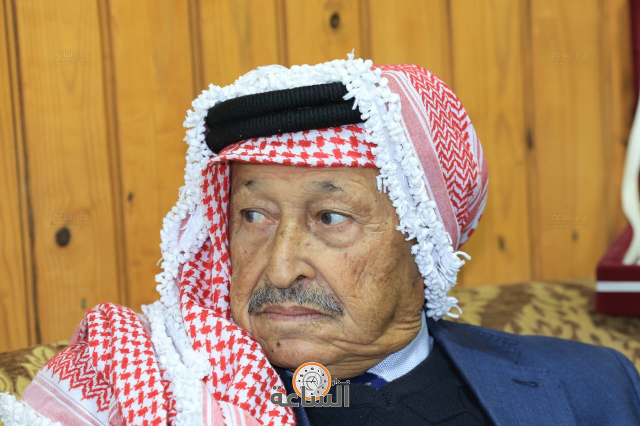 Madar Al-Saa Images 0.7244436482330262