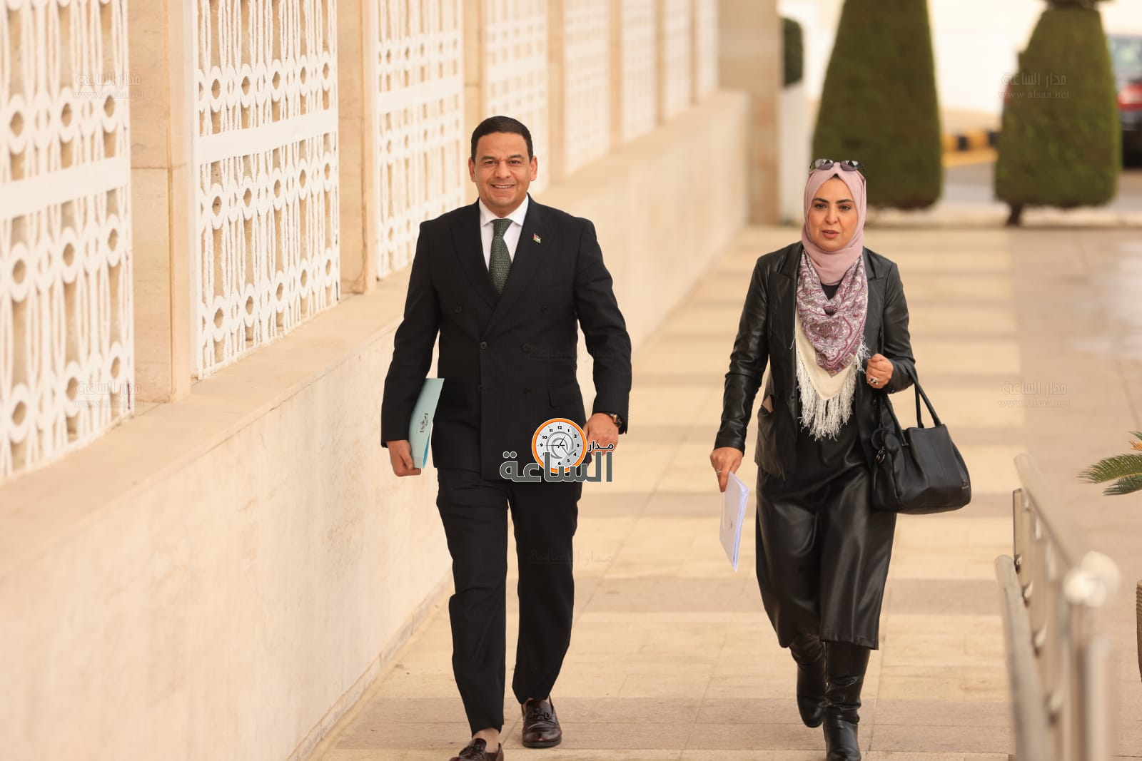 Madar Al-Saa Images 0.4605327045679559