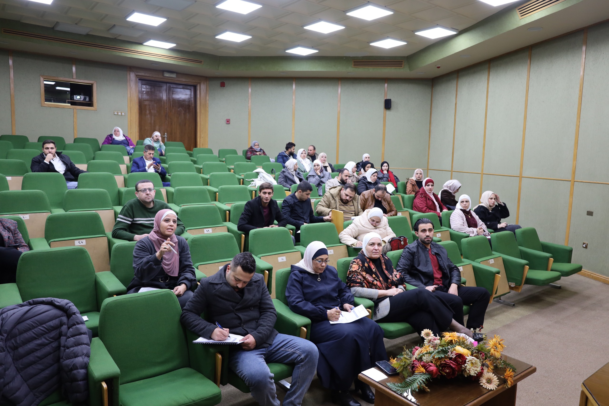 Madar Al-Saa Images 0.8525498298680707