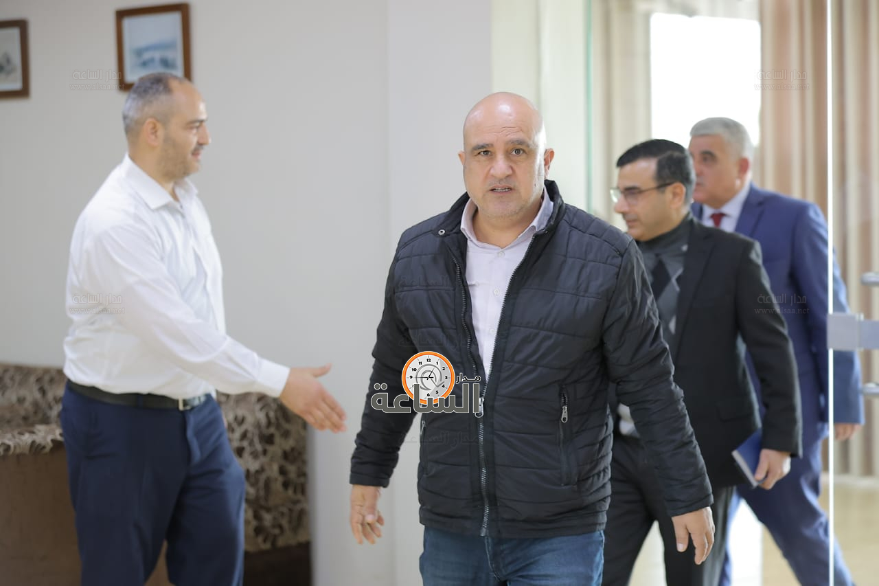 Madar Al-Saa Images 0.7588450235094905