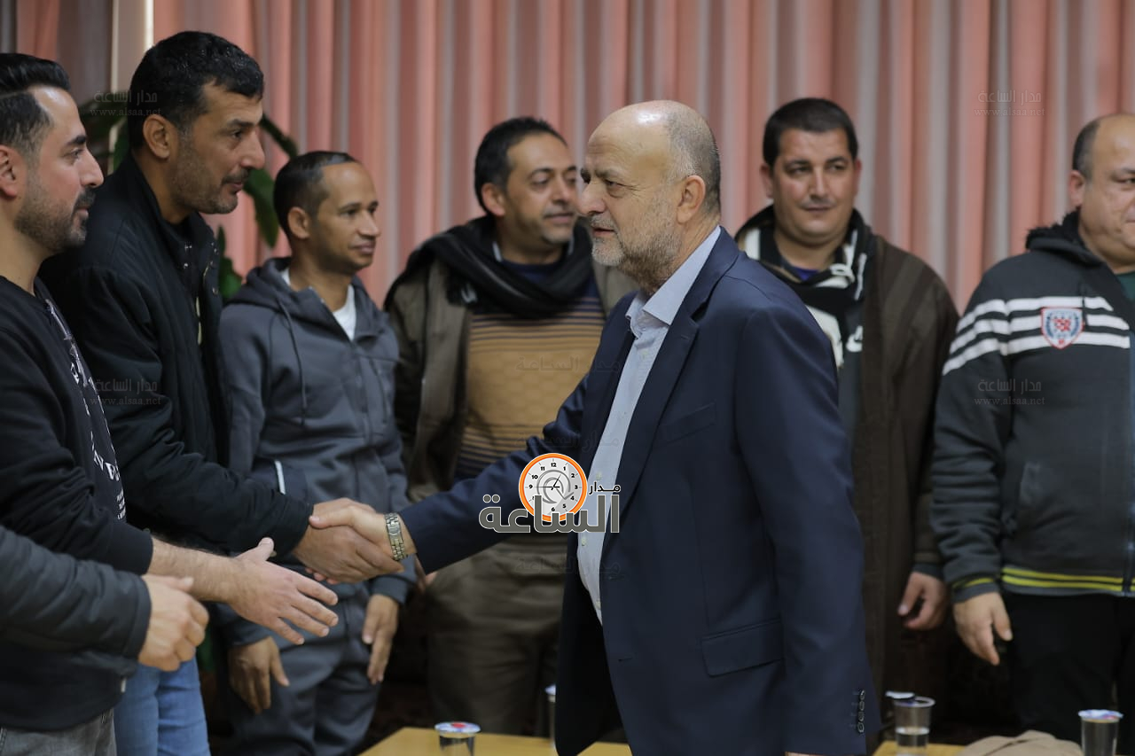 Madar Al-Saa Images 0.9254224879458349