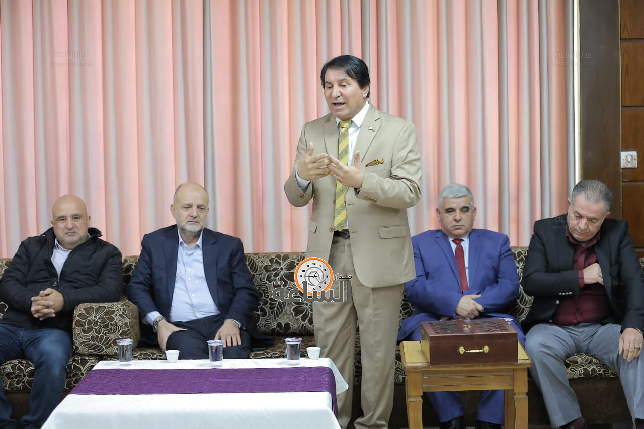 Madar Al-Saa Images 0.4373669714202004