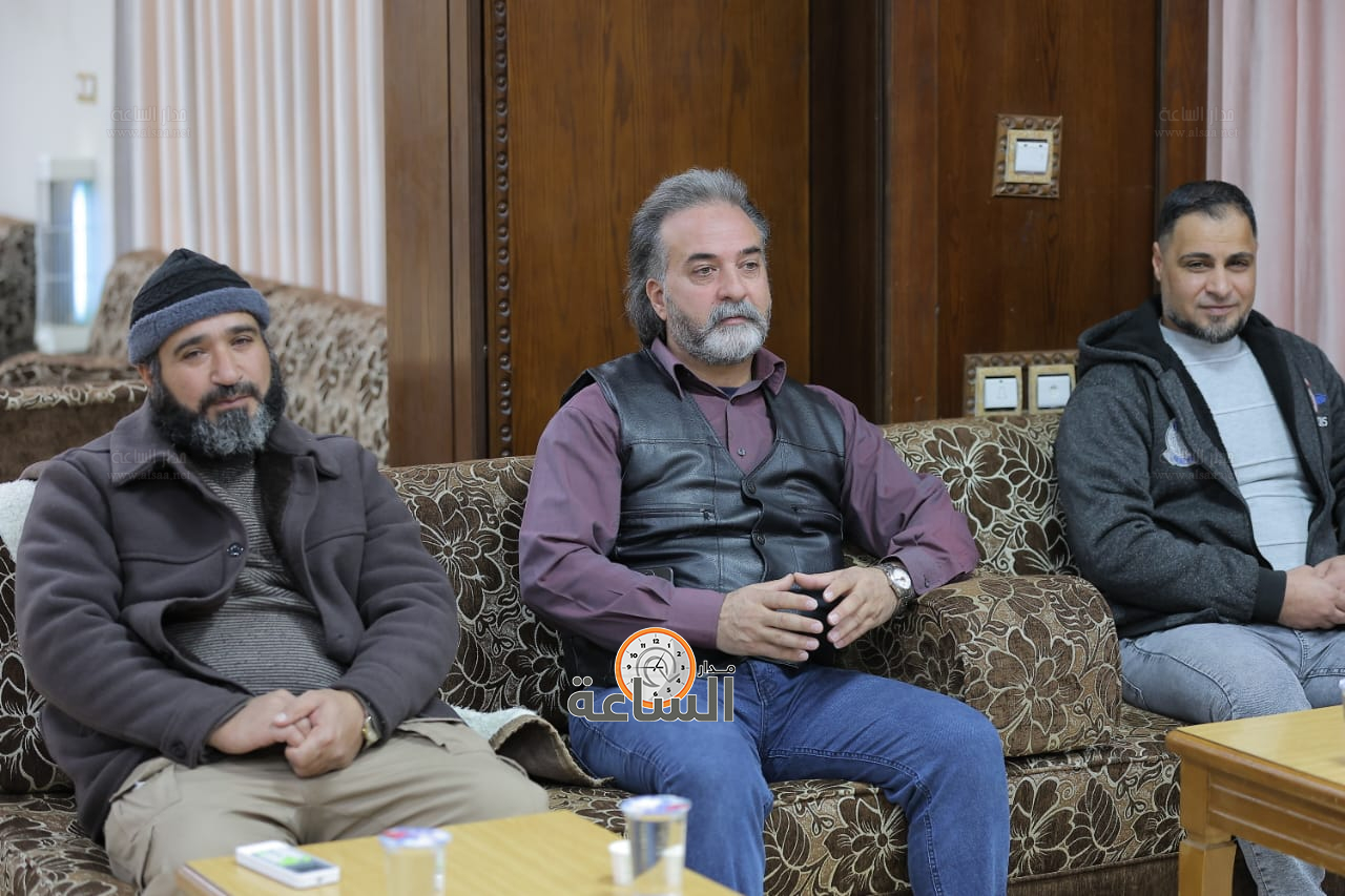 Madar Al-Saa Images 0.37075387539486626