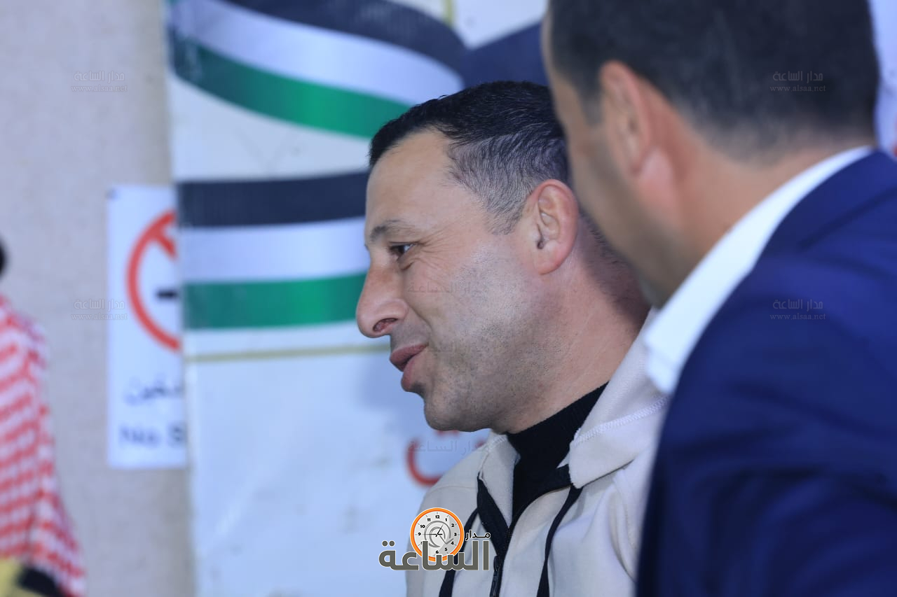 Madar Al-Saa Images 0.040730420698046