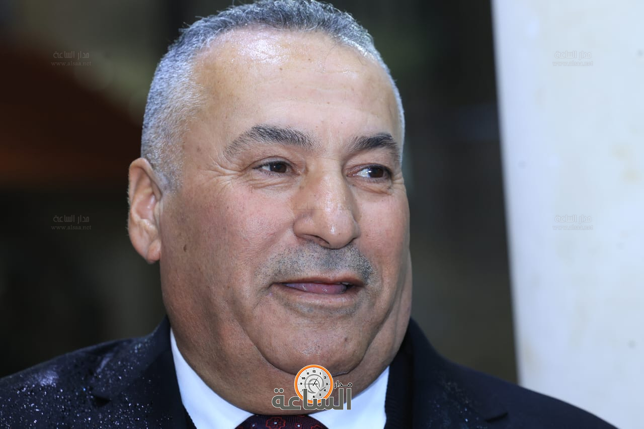 Madar Al-Saa Images 0.13548451621892843