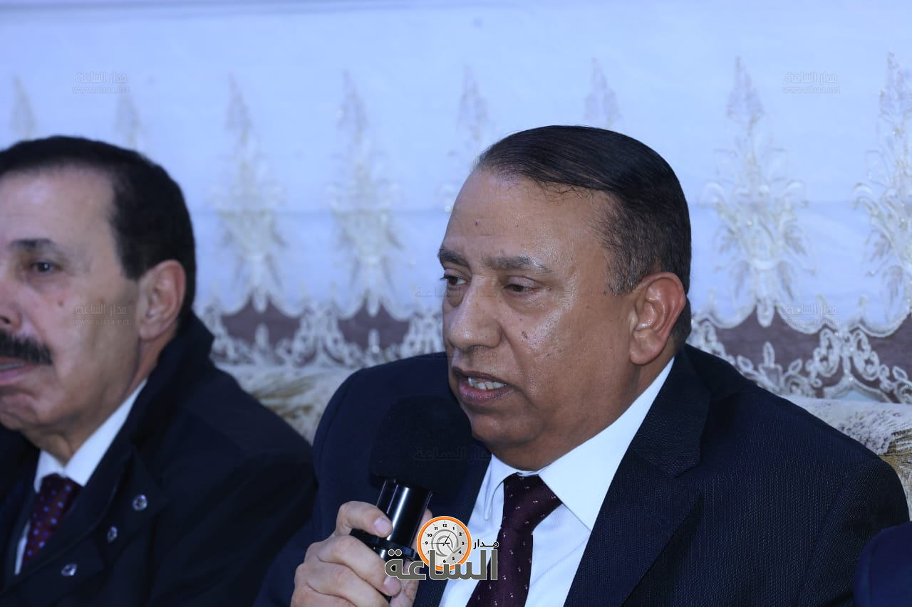 Madar Al-Saa Images 0.5170443981700495