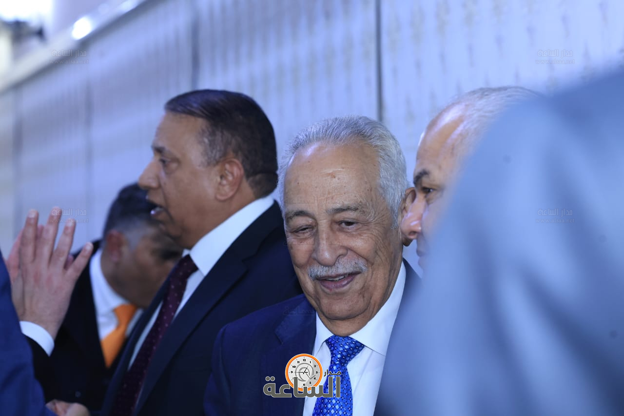 Madar Al-Saa Images 0.5624677894500527