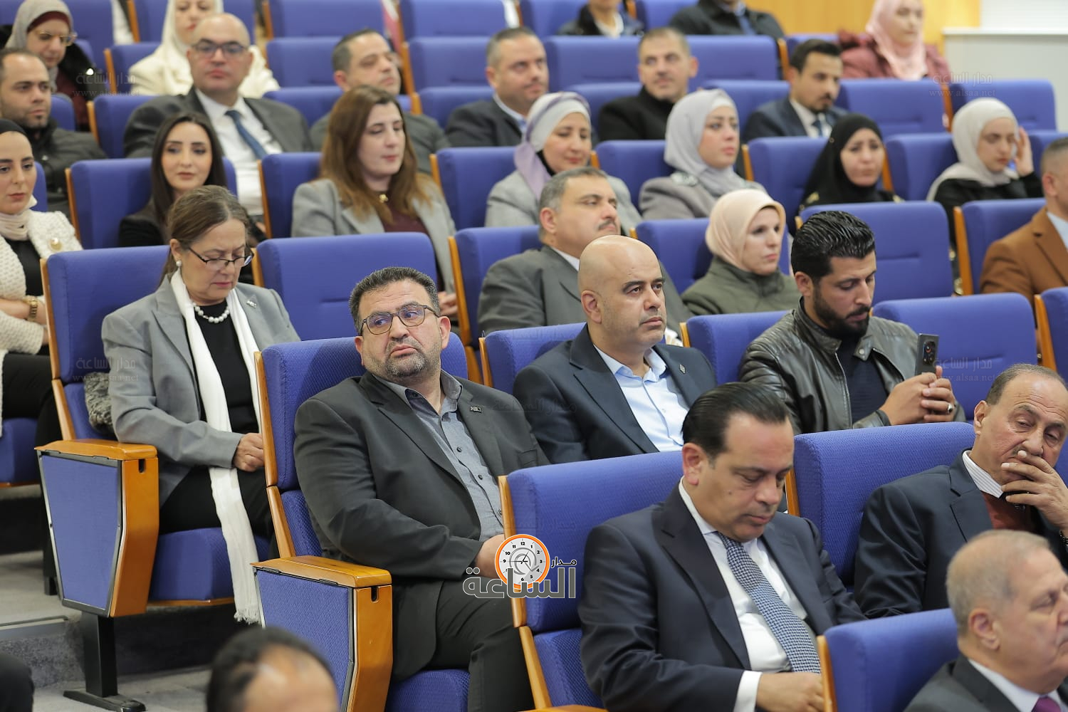 Madar Al-Saa Images 0.942626993212388