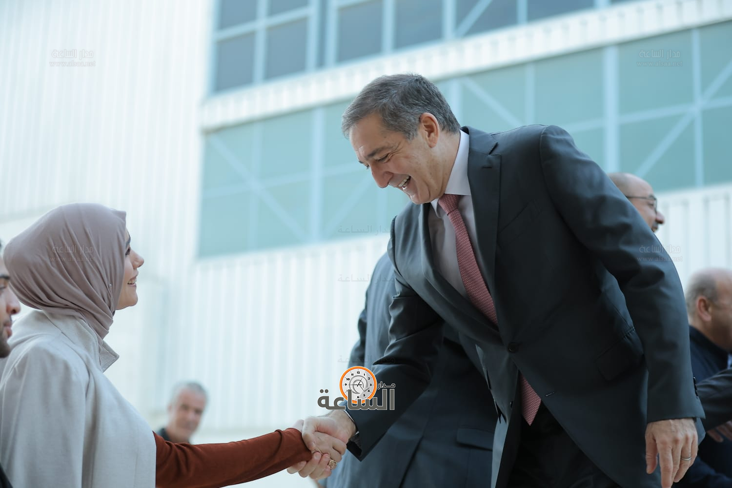 Madar Al-Saa Images 0.9729777689485832