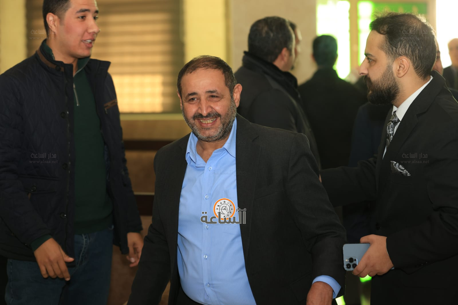 Madar Al-Saa Images 0.430685785889791