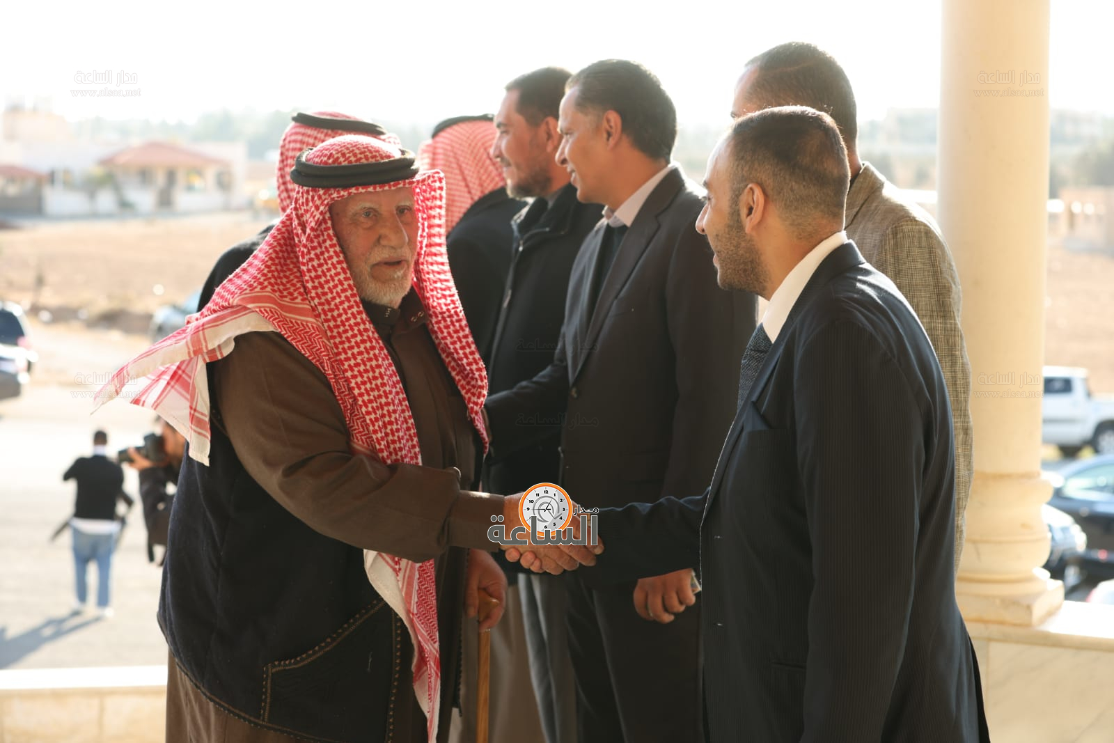 Madar Al-Saa Images 0.9646316341219202