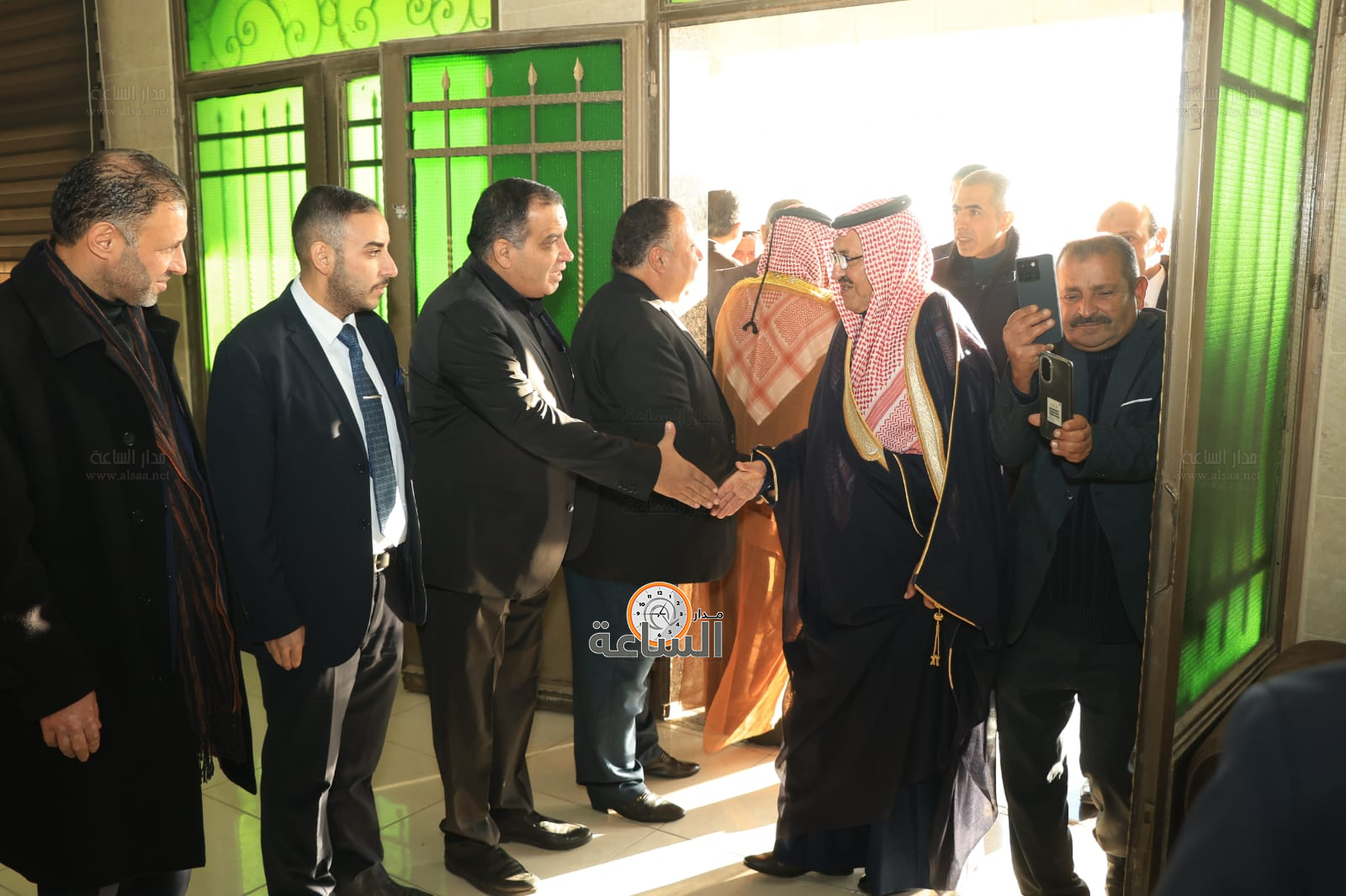 Madar Al-Saa Images 0.9232004836862793