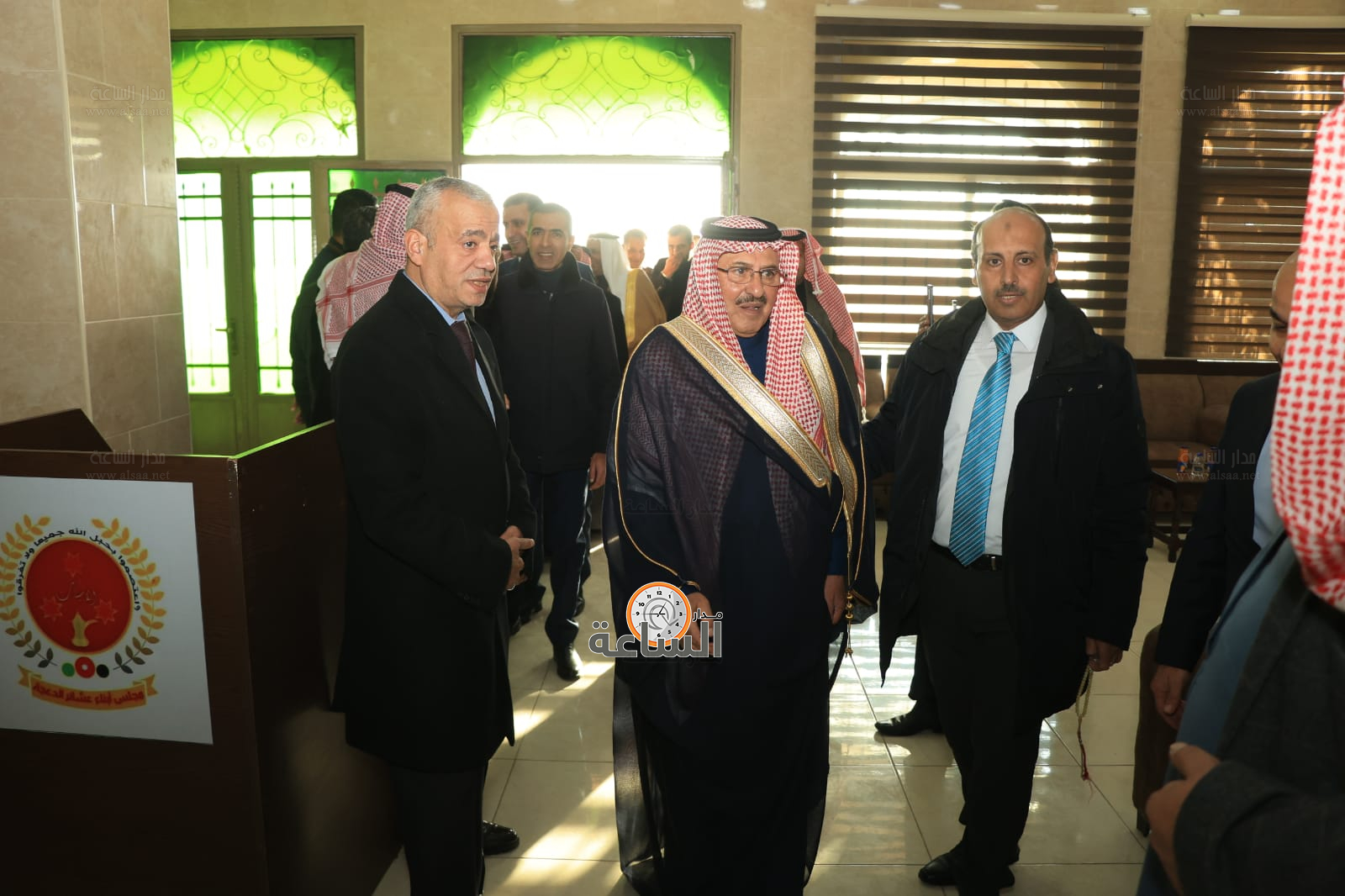 Madar Al-Saa Images 0.43287393878715585