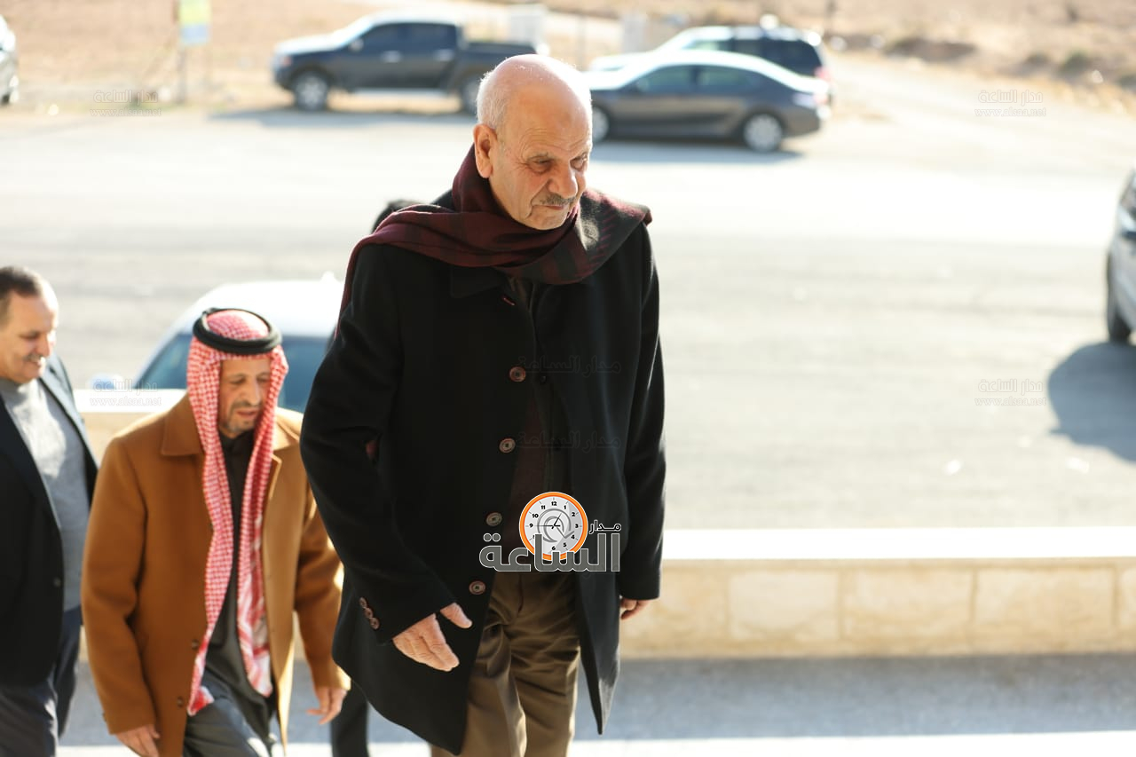 Madar Al-Saa Images 0.07088102029510124