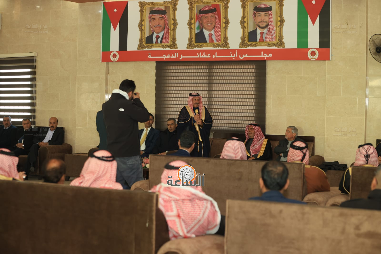 Madar Al-Saa Images 0.8791678791908224