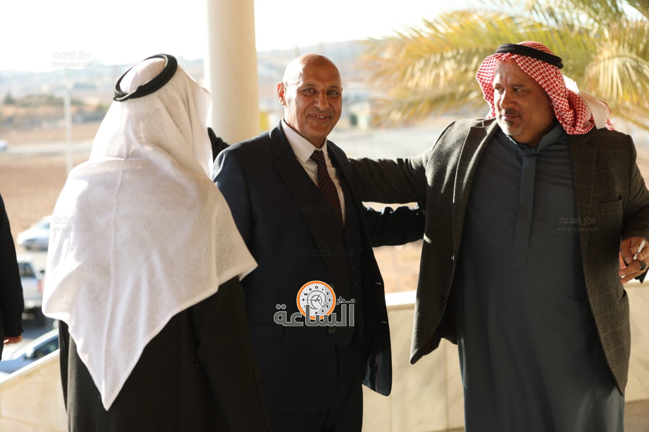 Madar Al-Saa Images 0.8685022050209346