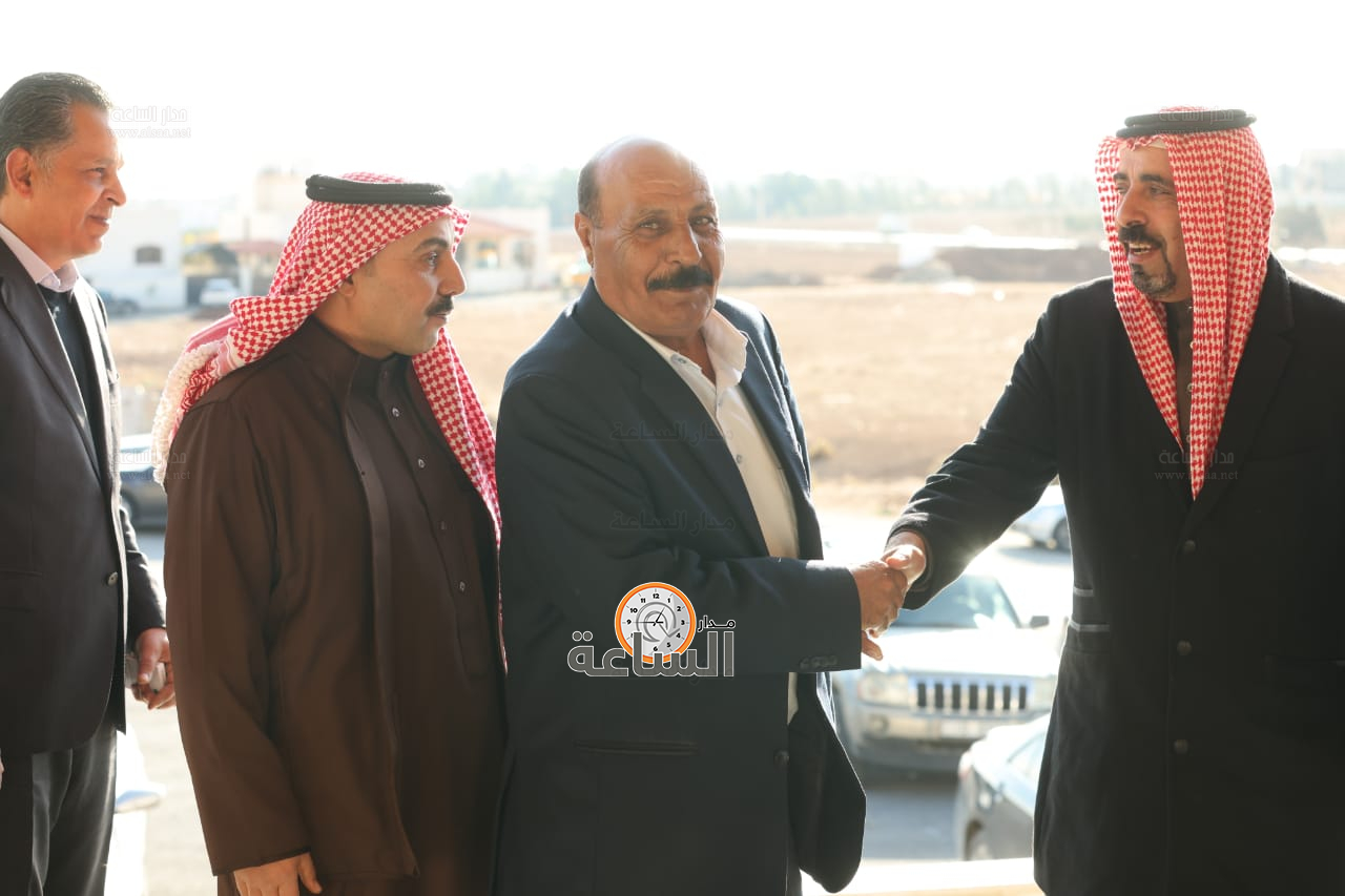 Madar Al-Saa Images 0.8380445911955852