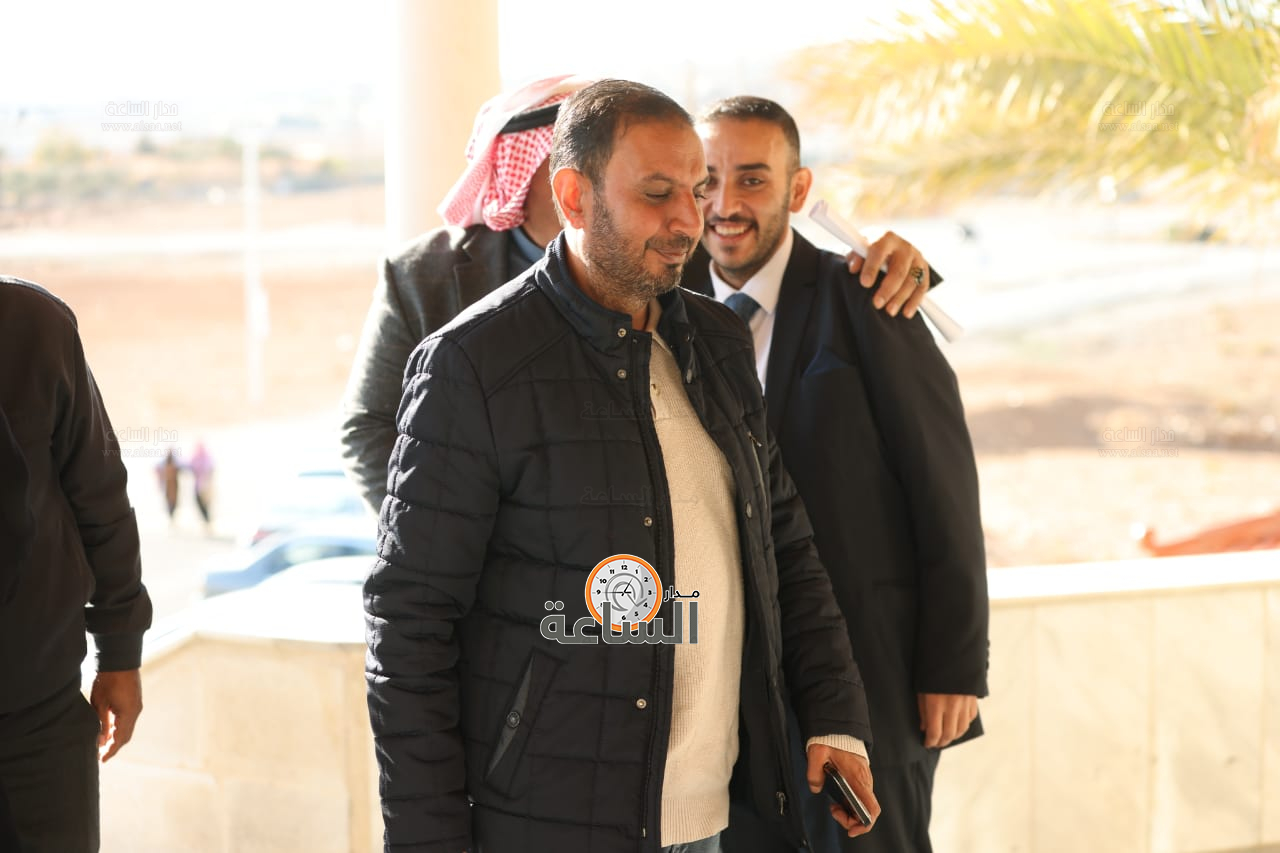 Madar Al-Saa Images 0.73578485893957