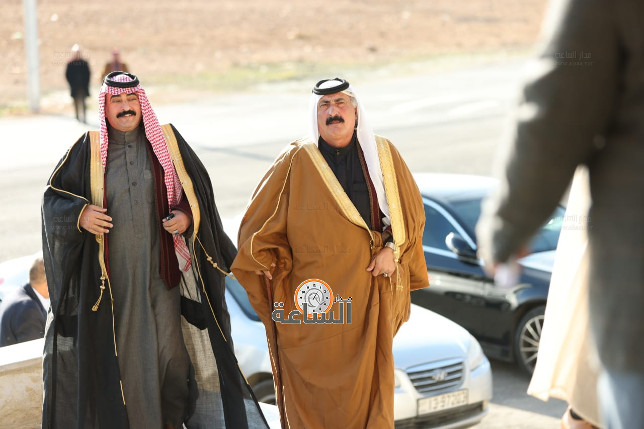 Madar Al-Saa Images 0.6883883649520791