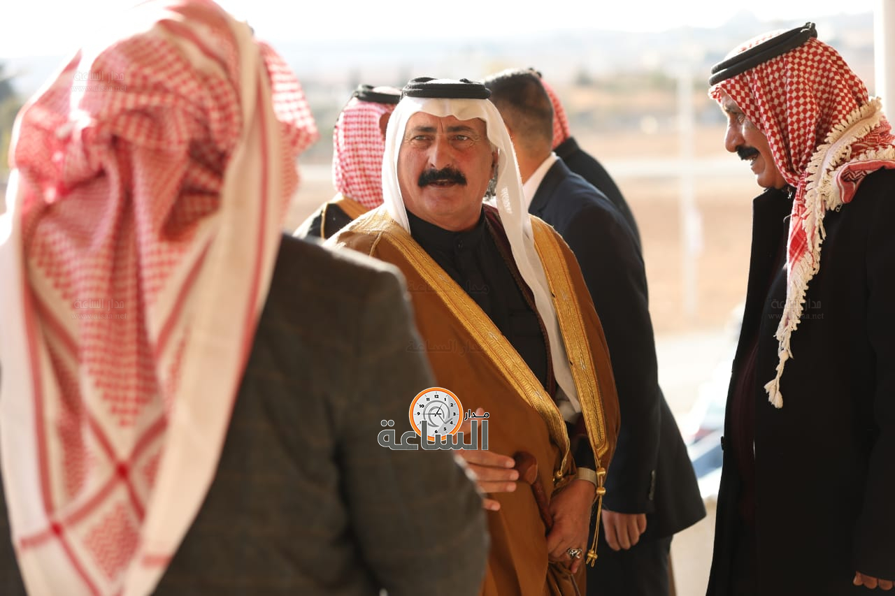 Madar Al-Saa Images 0.9511546970514035