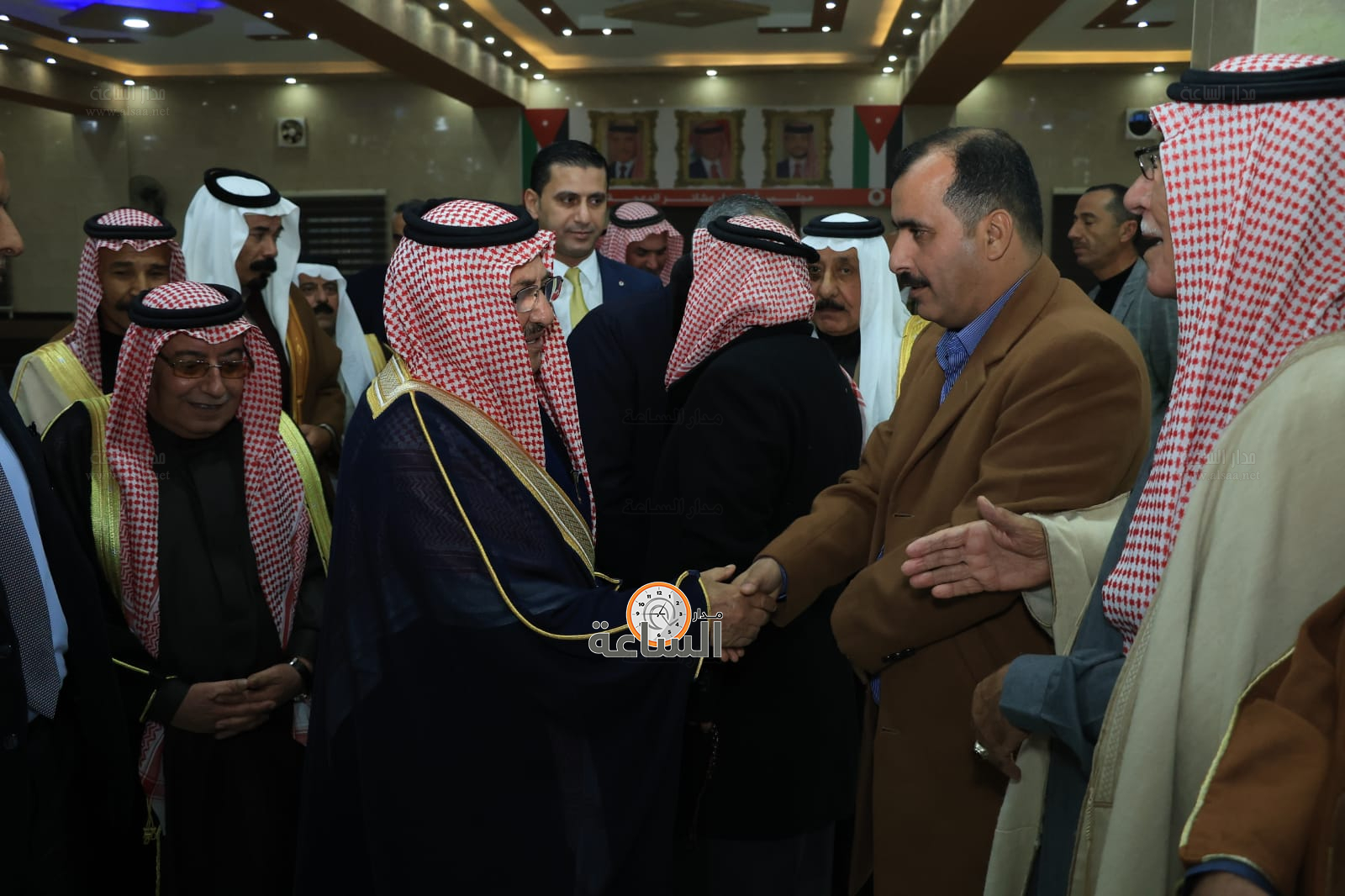 Madar Al-Saa Images 0.4928197303070524