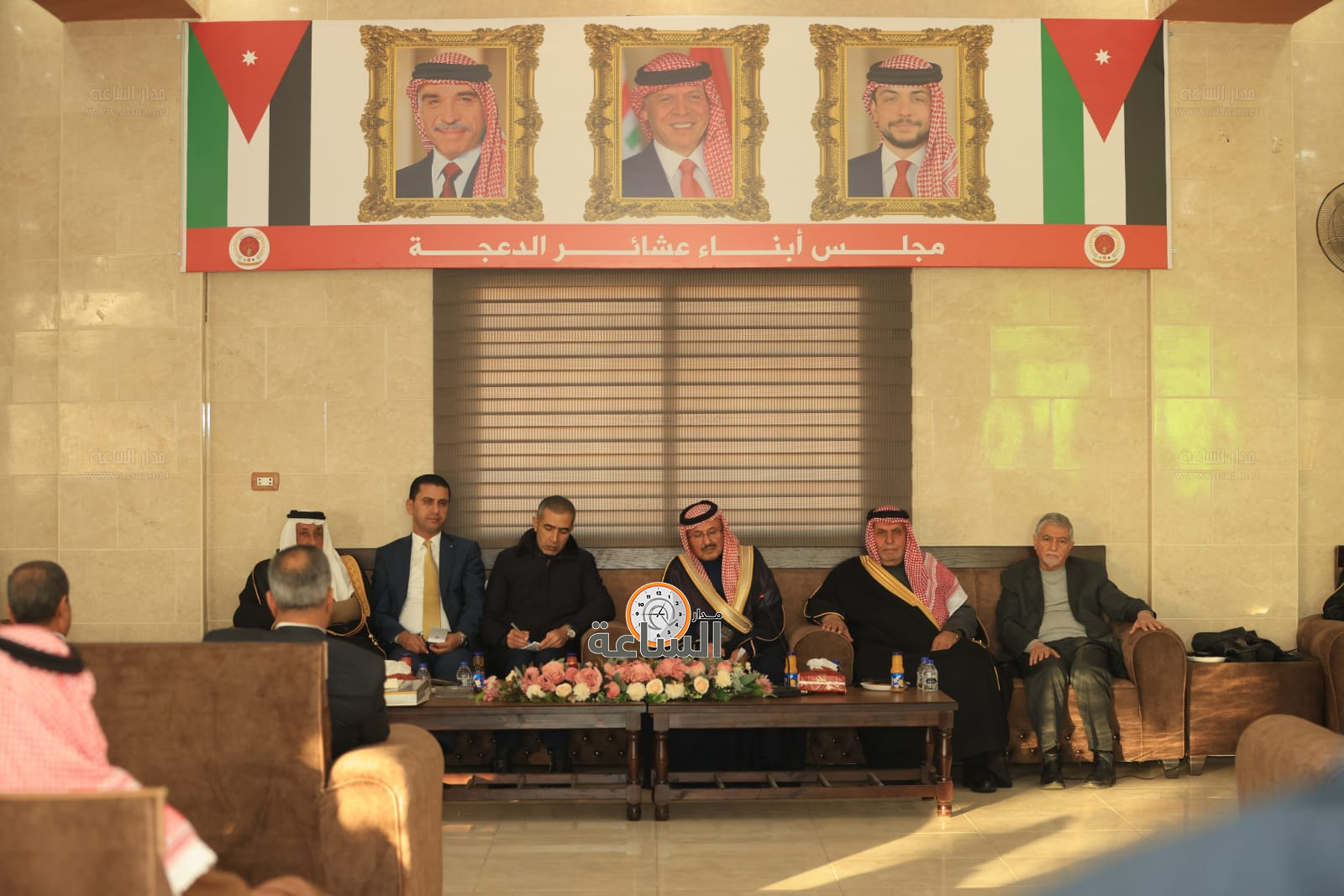 Madar Al-Saa Images 0.4013287960895271