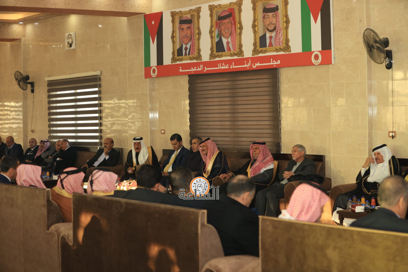 Madar Al-Saa Images 0.005683951593306591