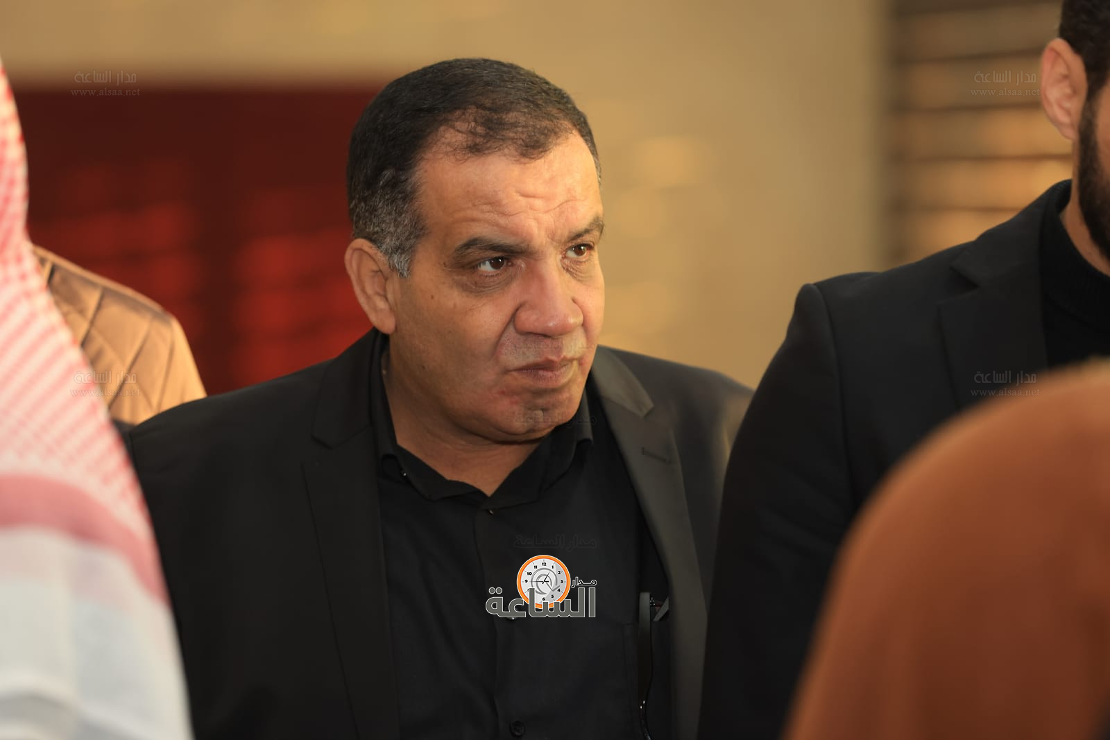 Madar Al-Saa Images 0.4002372804326838