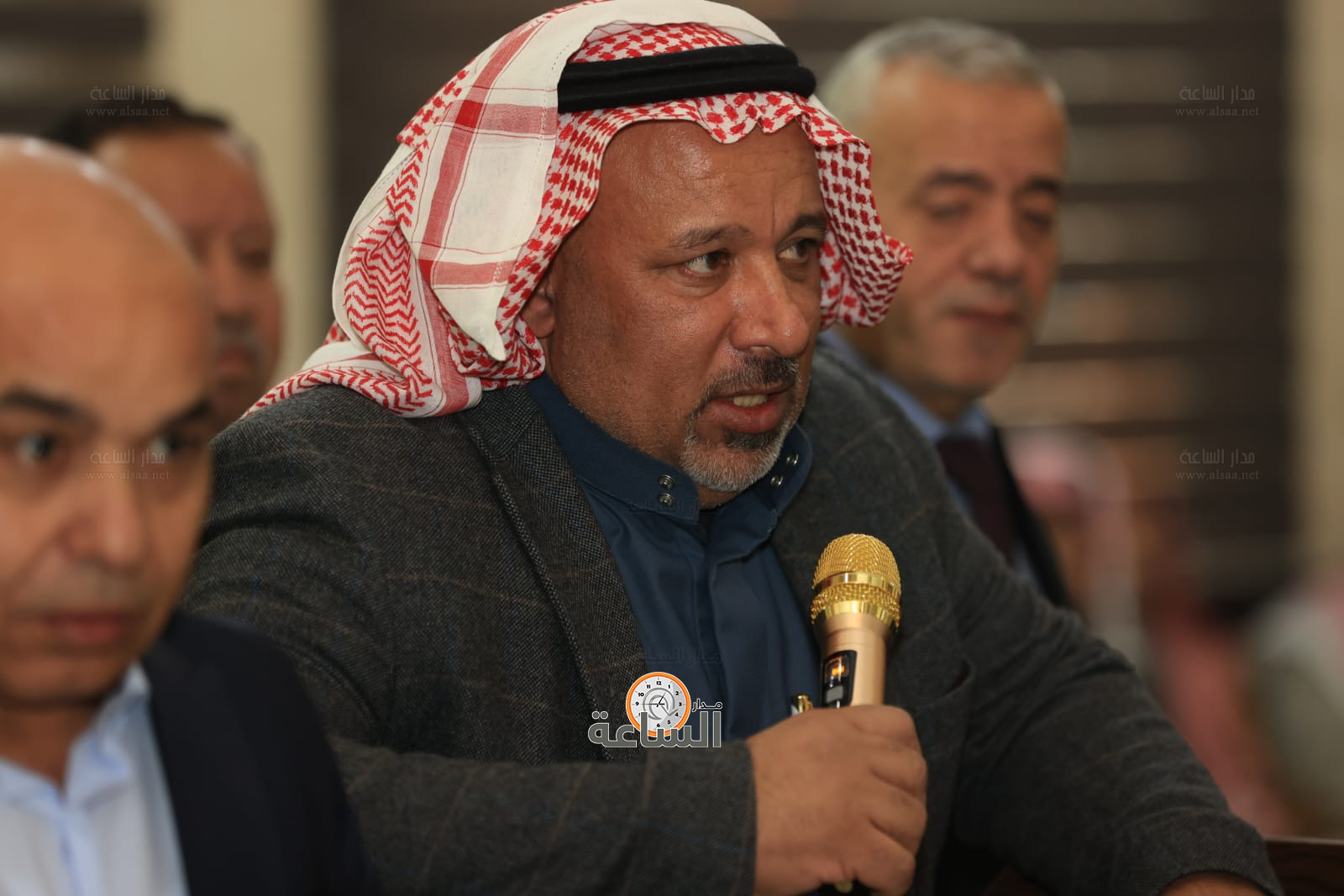 Madar Al-Saa Images 0.8224133967976271