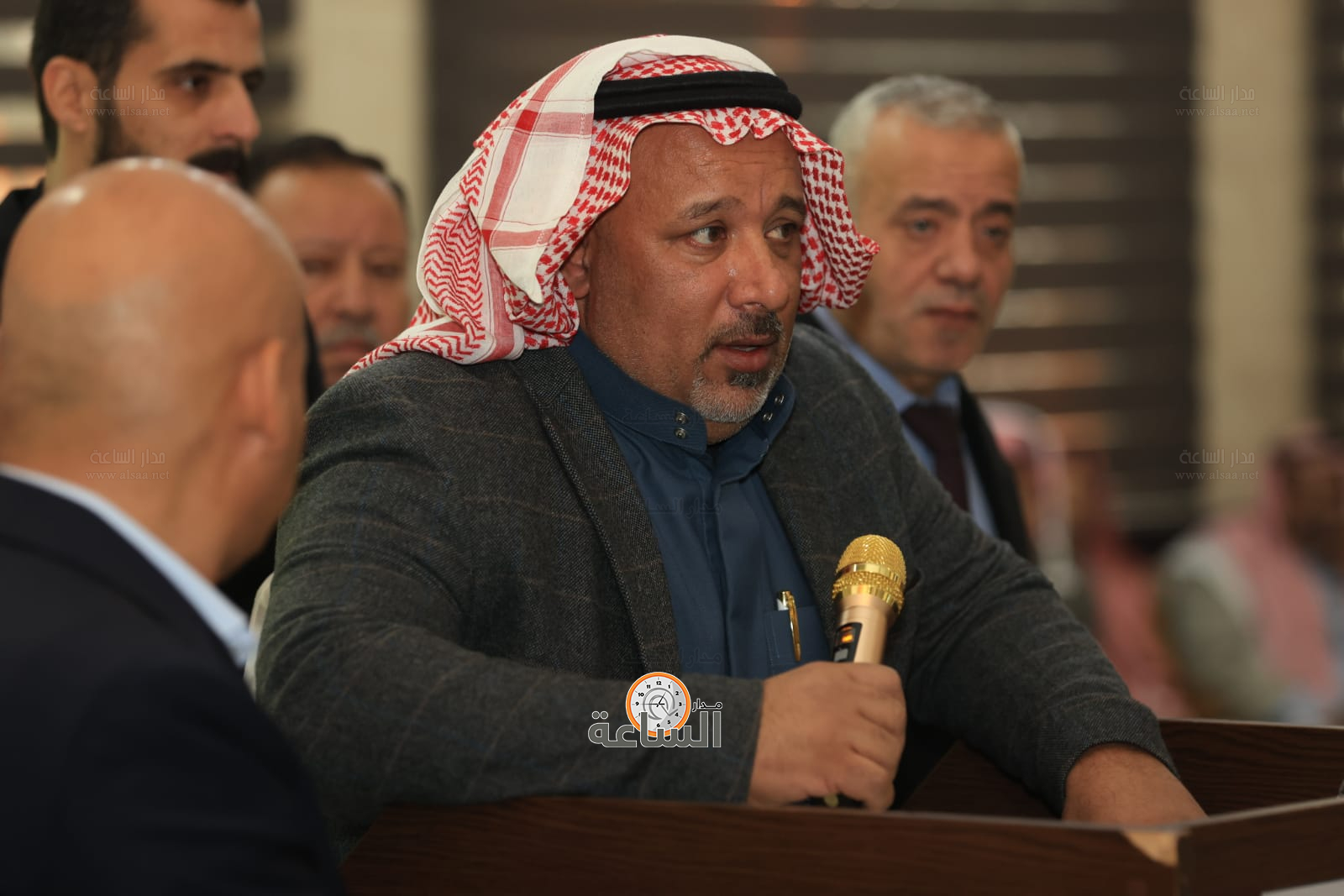 Madar Al-Saa Images 0.6932382113012172