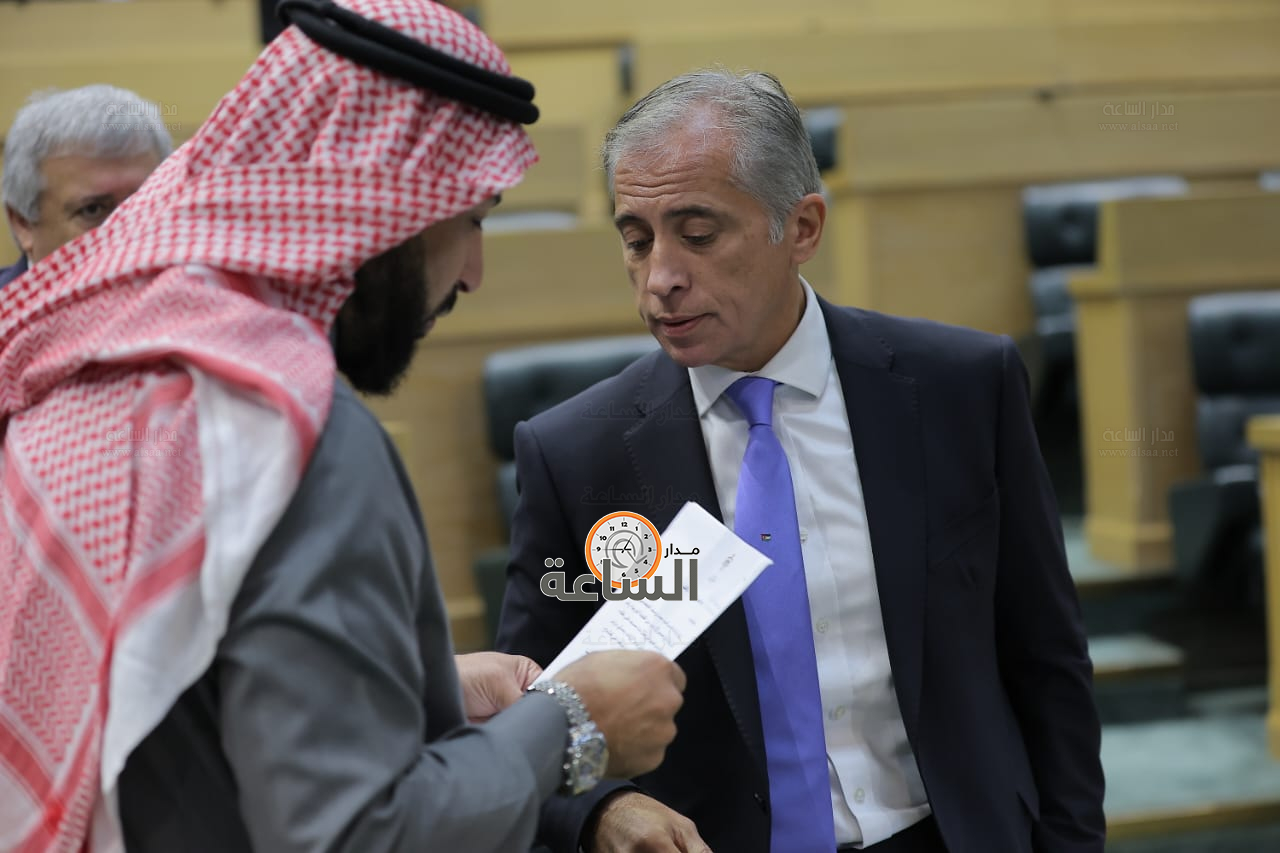 Madar Al-Saa Images 0.741224481960594