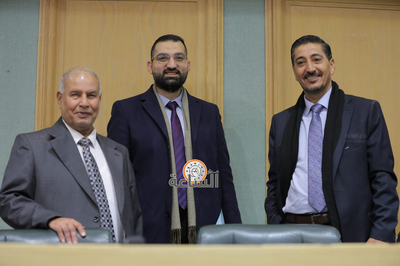 Madar Al-Saa Images 0.18153406945414263